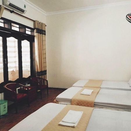 Khach San Ho Guom Hotel Sam Son Exterior photo