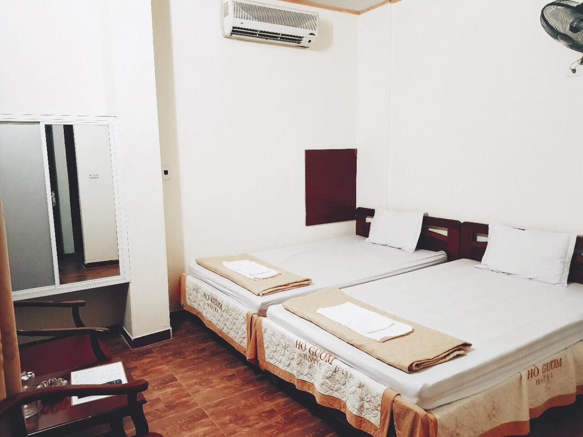 Khach San Ho Guom Hotel Sam Son Exterior photo